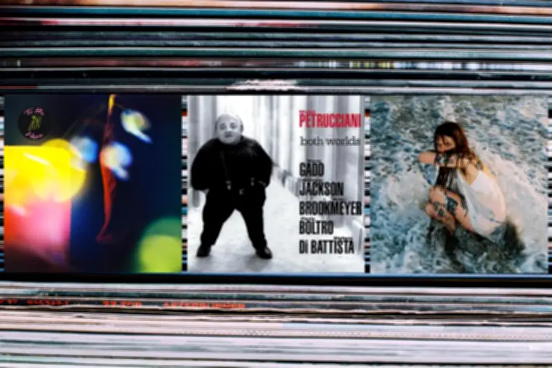 12 Vinyles Essentiels pour Illuminer Votre Février Musical