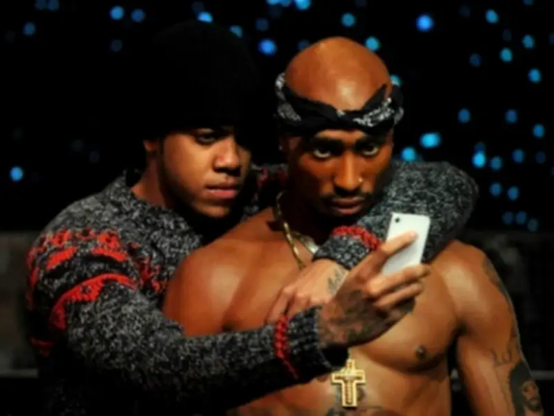 13 février 1996 : Tupac Shakur sort All Eyez on Me, un album mythique du rap