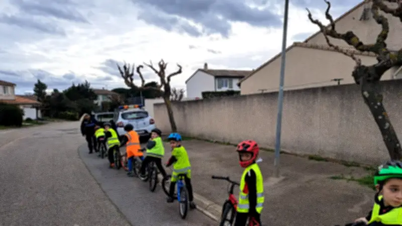 75 écoliers de Clarensac testent leur autonomie à vélo en conditions réelles