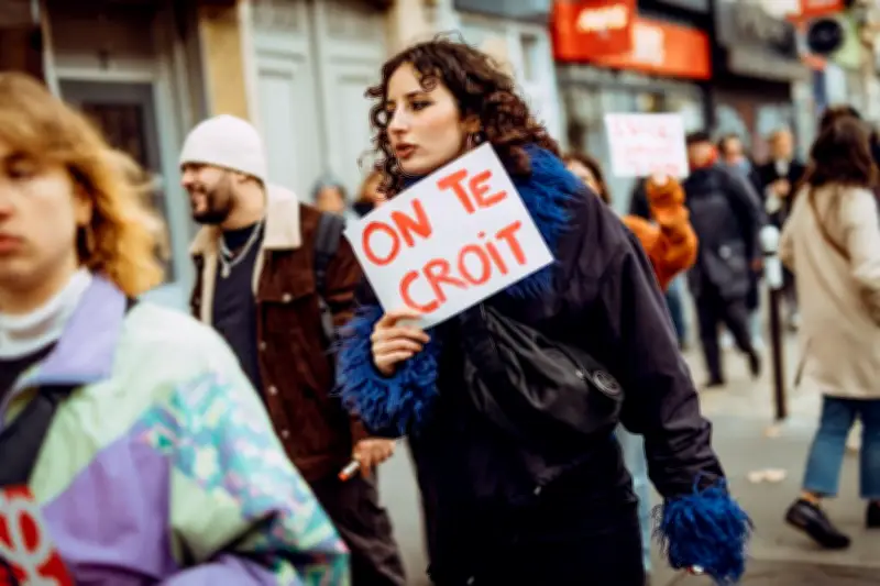 77% des adolescentes se déclarent féministes, un engagement bien plus fort que les garçons