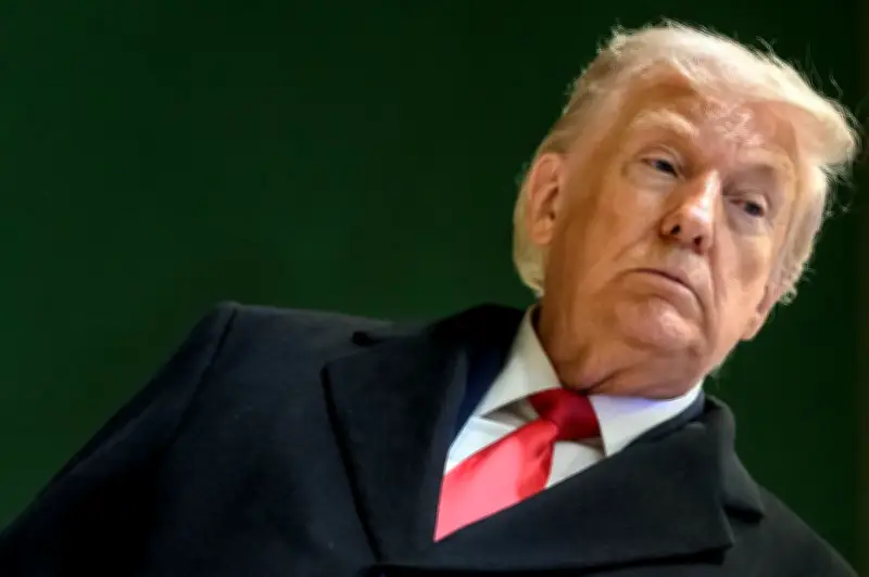 Affaire Epstein : des documents impliquant Donald Trump disparaissent mystérieusement