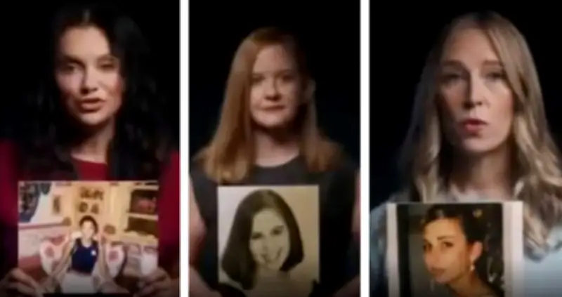 Affaire Epstein : des victimes investissent le Super Bowl pour exiger la divulgation des documents