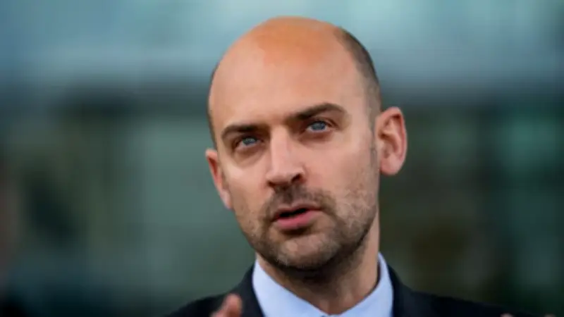 Affaire Epstein: la France saisit la justice après la mise en cause d'un diplomate