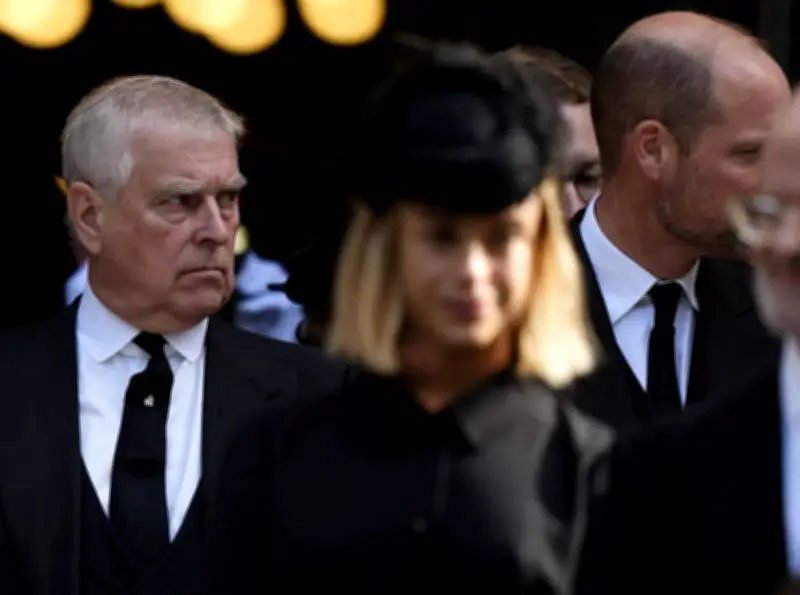 Affaire Epstein : le prince Andrew arrêté à Londres, un nouveau rebondissement judiciaire