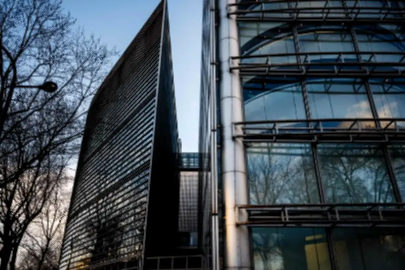 Affaire Epstein : perquisition à l'Institut du Monde Arabe dans l'enquête sur Jack Lang