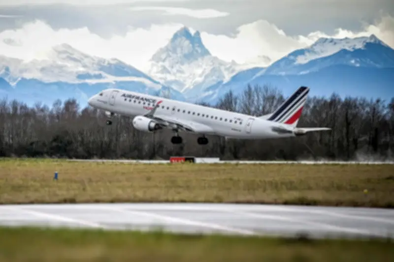 Air France-KLM affiche un bénéfice historique en 2025 malgré une dette persistante
