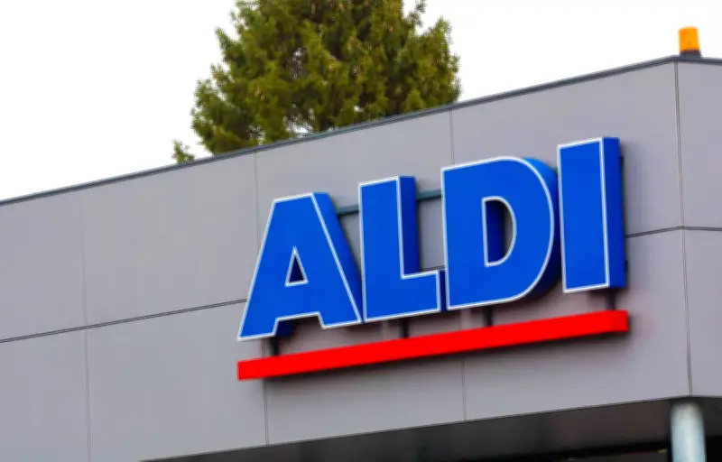 Aldi sous le feu des critiques après la fermeture d'un magasin pour manque d'hygiène