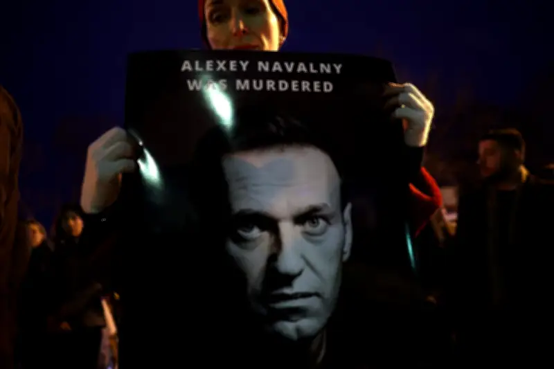 Alexeï Navalny empoisonné par une toxine rare : cinq pays accusent la Russie