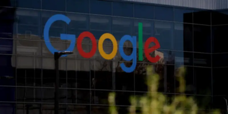 Alphabet lève 32 milliards de dollars, dont une obligation centennale très prisée