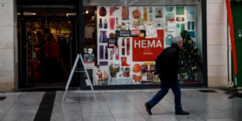 Amiante dans les jouets en sable : la Répression des fraudes ordonne le retrait