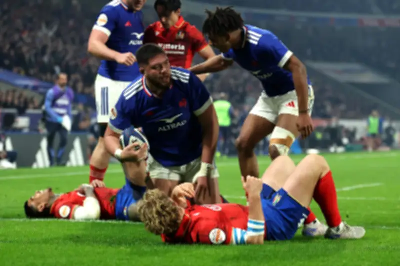 Analyse détaillée des Bleus face à l'Italie : Dupont et Meafou brillent, Attissogbe en difficulté