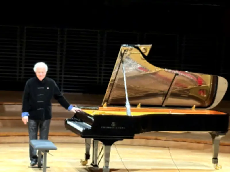 András Schiff inaugure l'année Beethoven à Paris avec un récital magistral