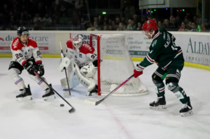 Anglet triomphe de Bordeaux dans un derby électrique grâce à Caron et Cyr