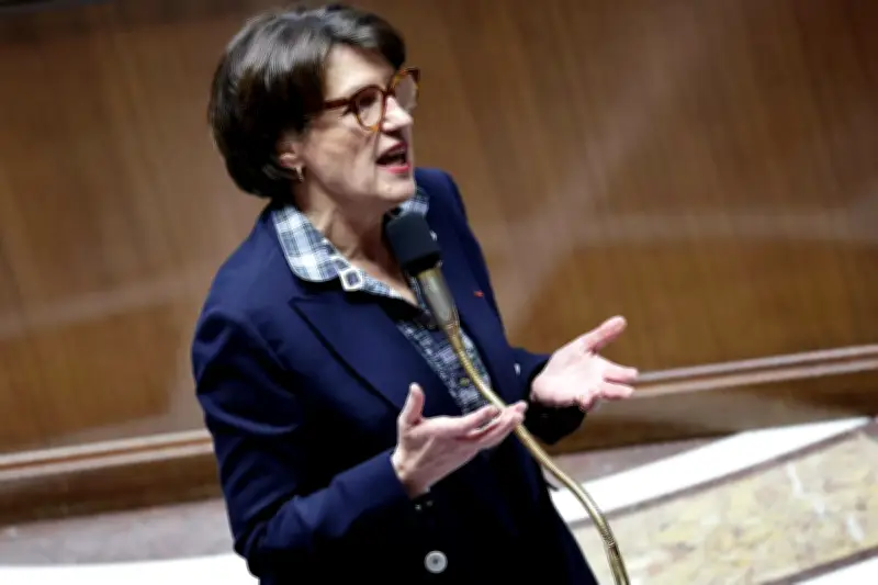 Annie Genevard dénonce le chantage des grandes surfaces sur l'agroalimentaire