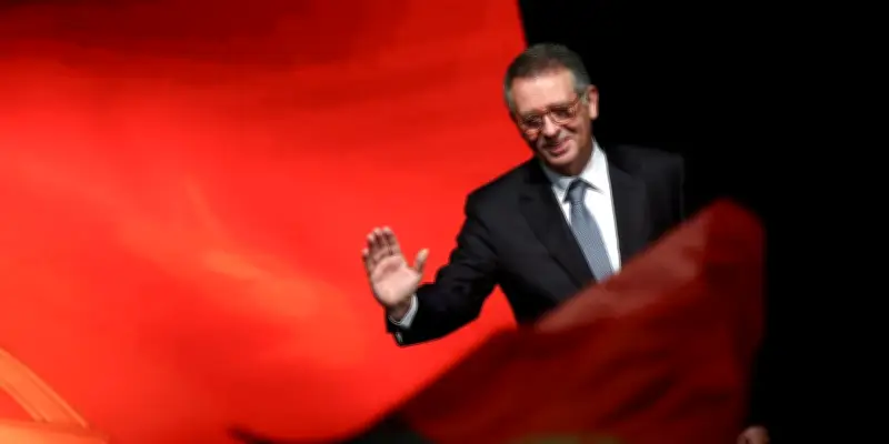 Antonio José Seguro élu président du Portugal avec 66% des voix, malgré les tempêtes