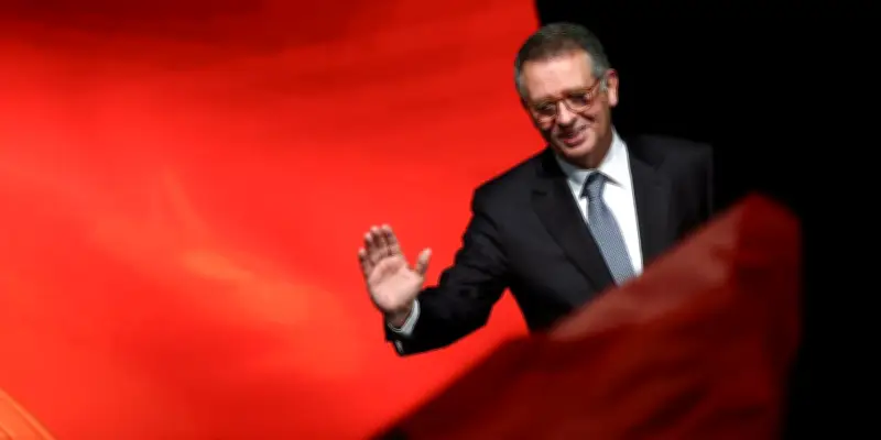 Antonio José Seguro élu président du Portugal avec 66,8% face à l'extrême droite