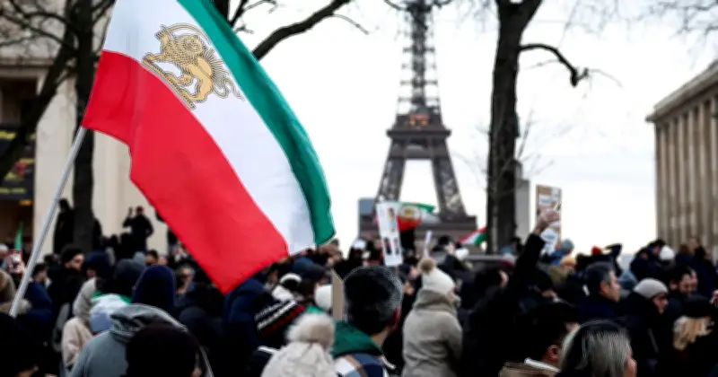 Appel urgent de juristes contre la répression meurtrière en Iran