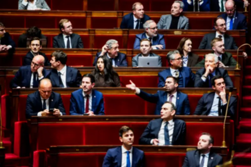 Après la mort de Quentin Deranque, le RN en opération banalisation politique