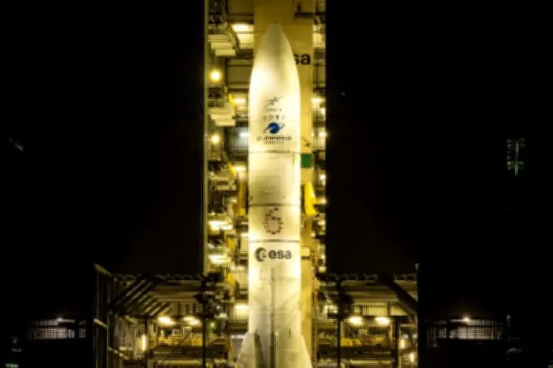 Ariane 6 décolle avec 32 satellites Amazon : une étape cruciale pour la fusée européenne