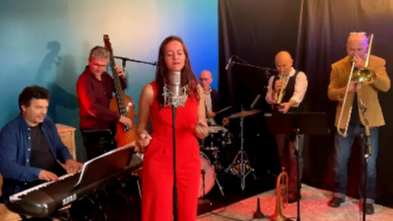 Armonia Jazz Up : un concert de reprises rock et pop en swing vintage à Fargues-Saint-Hilaire