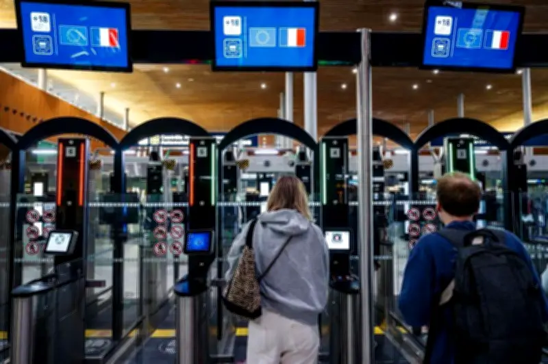 Aéroports européens alertent sur des files d'attente de 4h avec le nouveau système EES