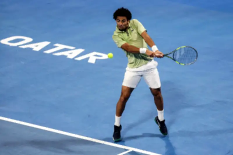 Arthur Fils s'incline en finale de Doha face à un Carlos Alcaraz intouchable