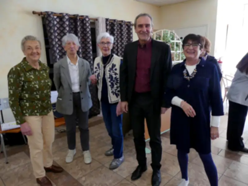 Artix : le club Rencontres célèbre la vitalité des aînés et leur ancrage local