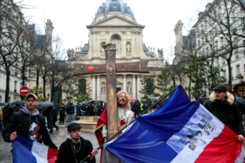 Assemblée nationale : un assistant parlementaire LFI suspendu après une agression mortelle