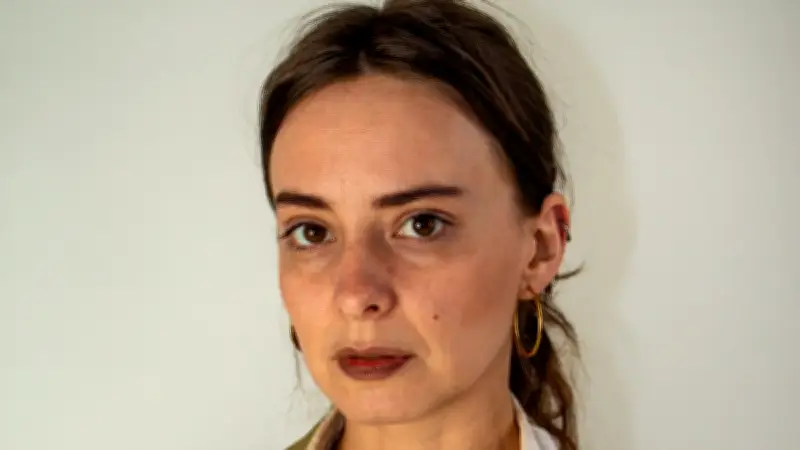 Ateliers artistiques avec Malou Rédarès : une création collective pour la Journée des droits des femmes