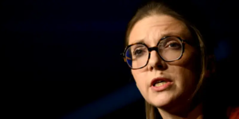 Aurore Bergé dénonce l'agression d'un militant identitaire à Lyon