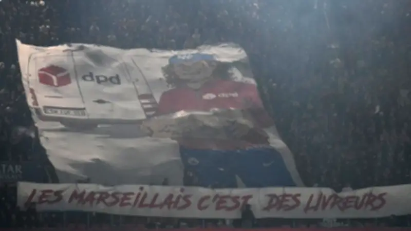 Aurore Bergé dénonce les insultes homophobes au football après le tifo scandaleux PSG-OM