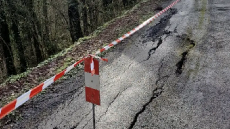 Aveyron : la route Cayzac-Saint-Georges fermée suite à des affaissements dangereux
