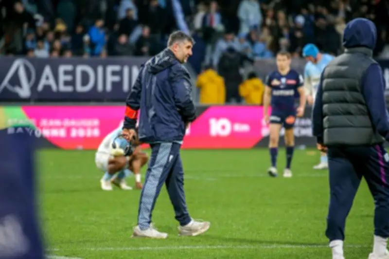Aviron Bayonnais : La pression monte sur Grégory Patat après six défaites consécutives