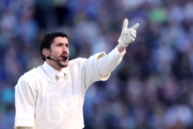 Bad Bunny au Super Bowl : un show politique pour redéfinir l'identité américaine