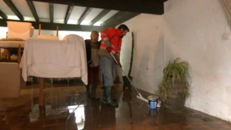 Bassanne en Gironde : les eaux se retirent après les inondations, la commune s'organise