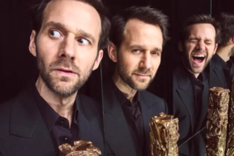 Benjamin Lavernhe présente les César 2026 : un sociétaire sans statuette à la barre