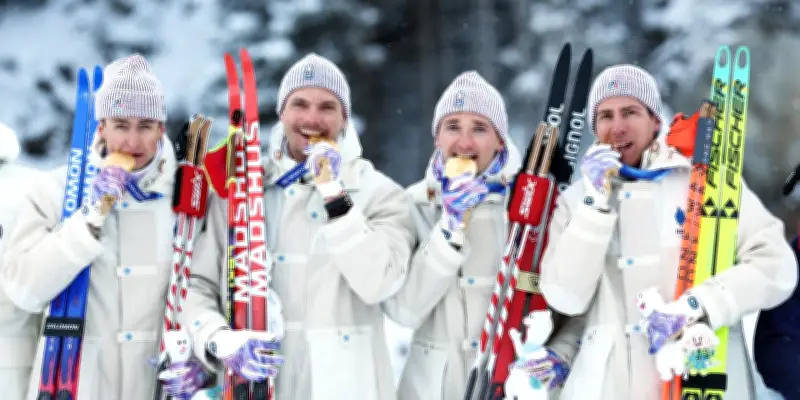 Biathlon : la France championne olympique en relais masculin et bat son record de médailles