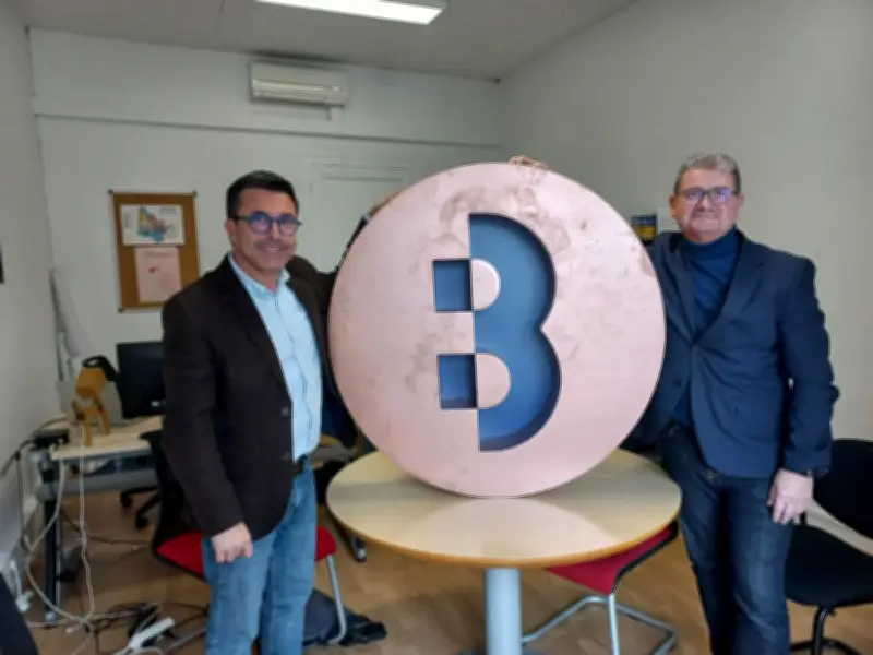 Bordeaux lance une marque pour dynamiser son commerce local avec animations et vidéos