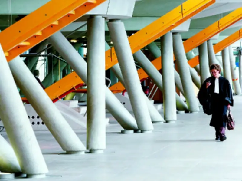 Bordeaux : une femme accusée de menaces gravées après des allégations de viol non confirmées