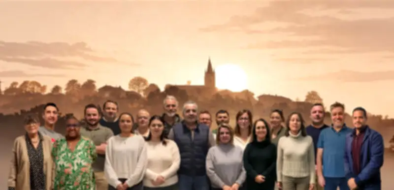 Bruno Casset présente son programme municipal lors d'une réunion publique le 3 mars