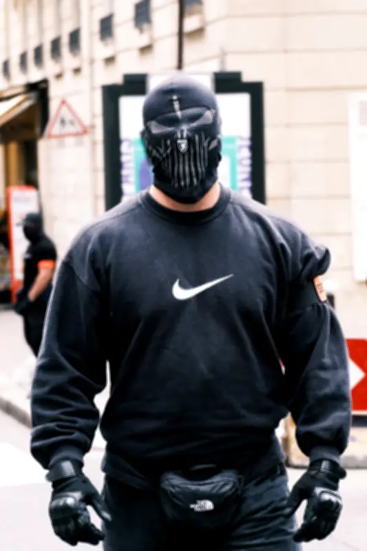 Brutalisation de la vie politique : origine et actualité d'un concept inquiétant