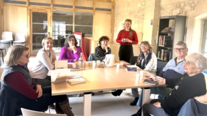 Café-lecture à Rochefort-du-Gard : un rendez-vous mensuel pour partager ses coups de cœur littéraires