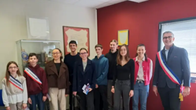 Caissargues : sept jeunes seulement pour la remise officielle des cartes d'électeur