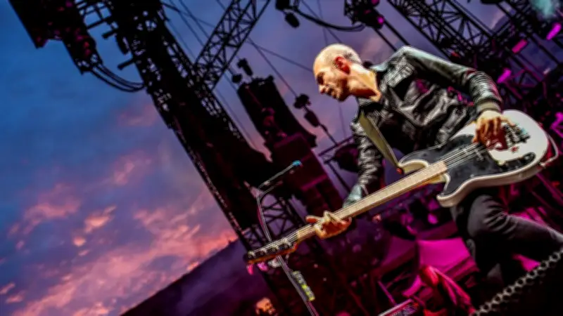 Calogero, Yann Muller et Philippe Corti illuminent les arènes du Grau-du-Roi cet été