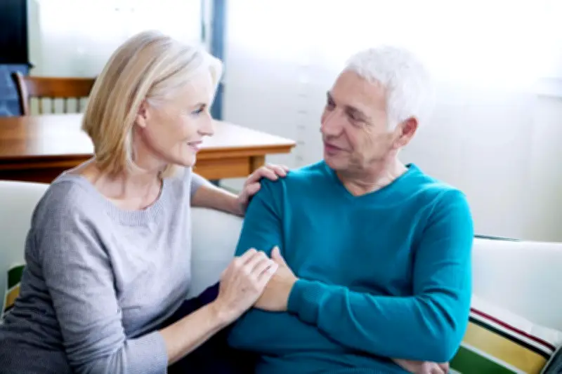 Cancer et sexualité masculine : des effets secondaires fréquents mais des solutions existent