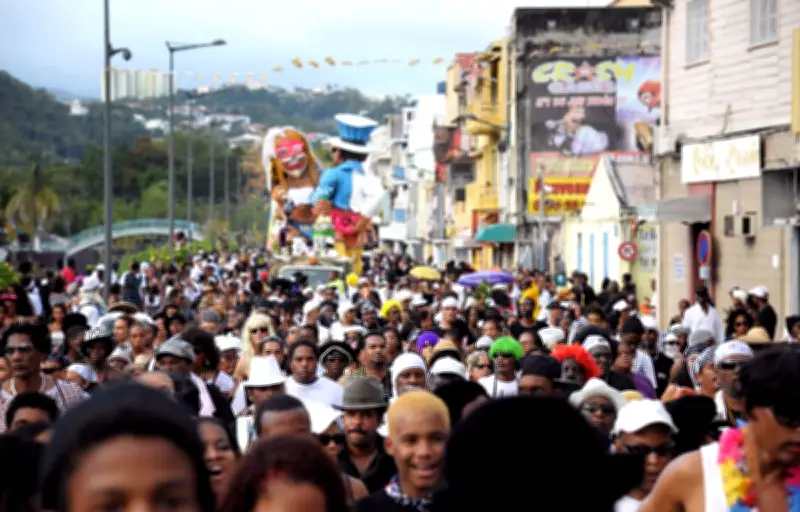 Carnaval de Fort-de-France : un meurtre par balle à 500 mètres du dispositif de sécurité