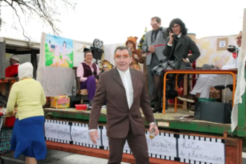 Carnaval de Lahourcade : une cavalcade cinématographique sous le signe de l'autodérision