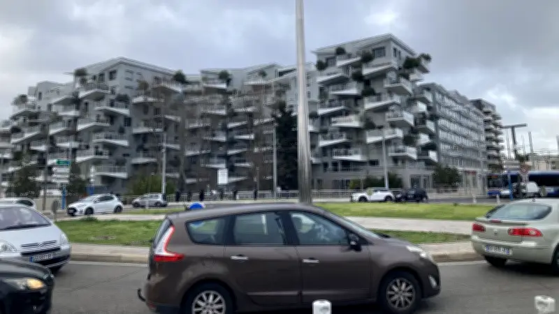 Castelnau-le-Lez 2026 : sécurité, mobilité et urbanisme au cœur des programmes municipaux