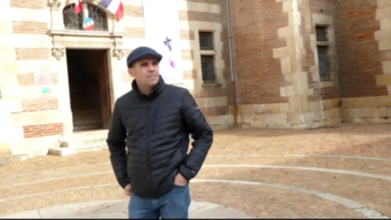 Castillonnès : Jean-Louis de Biasi dépose sa nouvelle liste Un regard neuf pour les municipales