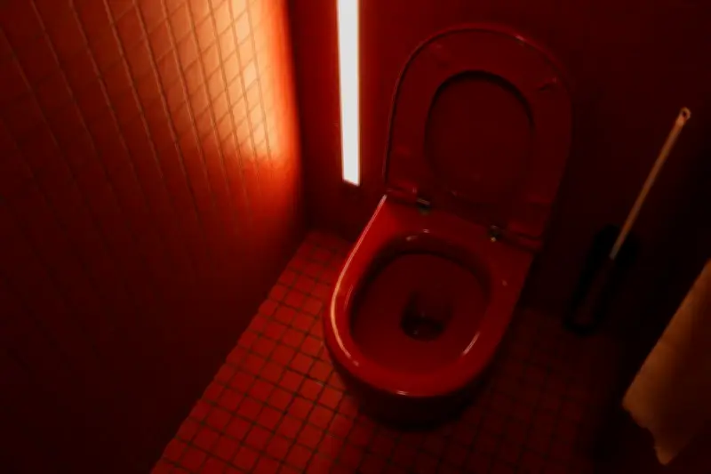 Centre Pompidou : un agent suspendu après la découverte d'une caméra dans les toilettes femmes